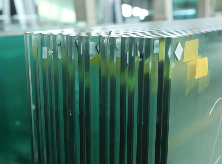 鋼化(huà)玻璃